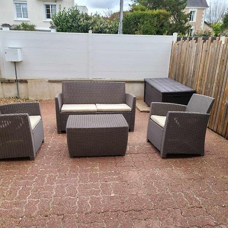 Logement Amboise Centre Avec Terrasse Privee Ngoại thất bức ảnh